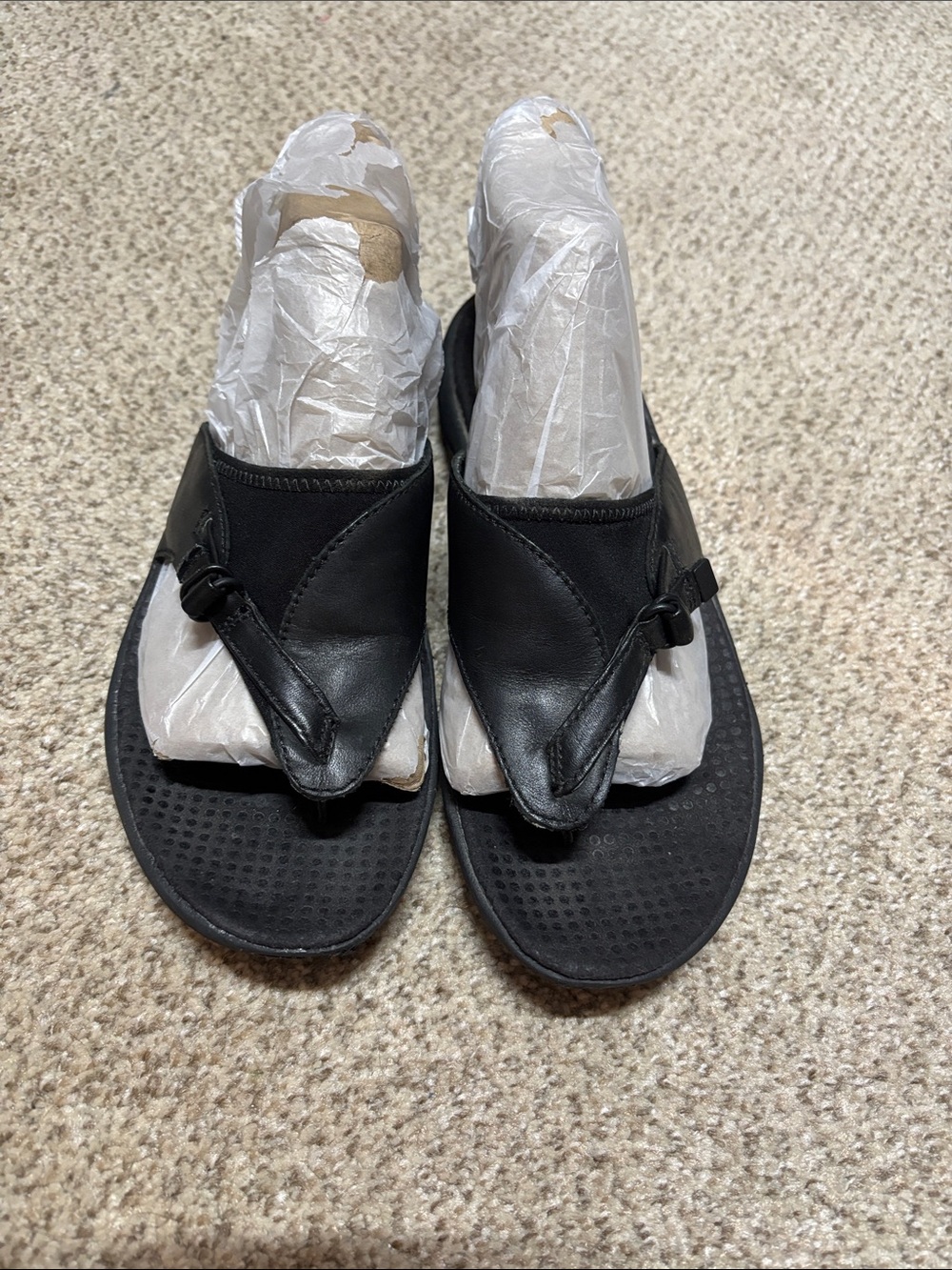 Merrell Women’s Black Leather Thong Slide Sandals with Arch Support